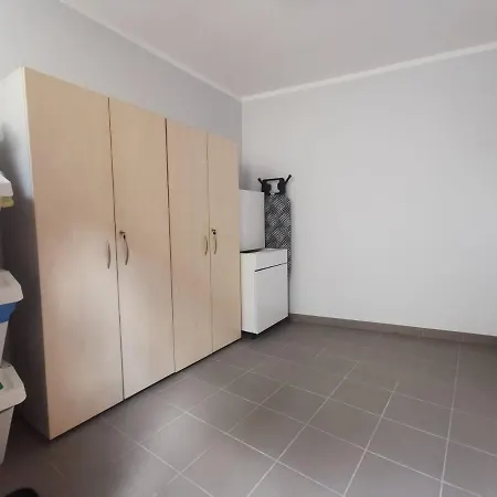 Apartament Las We Mgle *